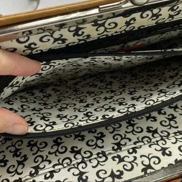 HOBO leather clutch wallet  purse - Picture 7 of 10